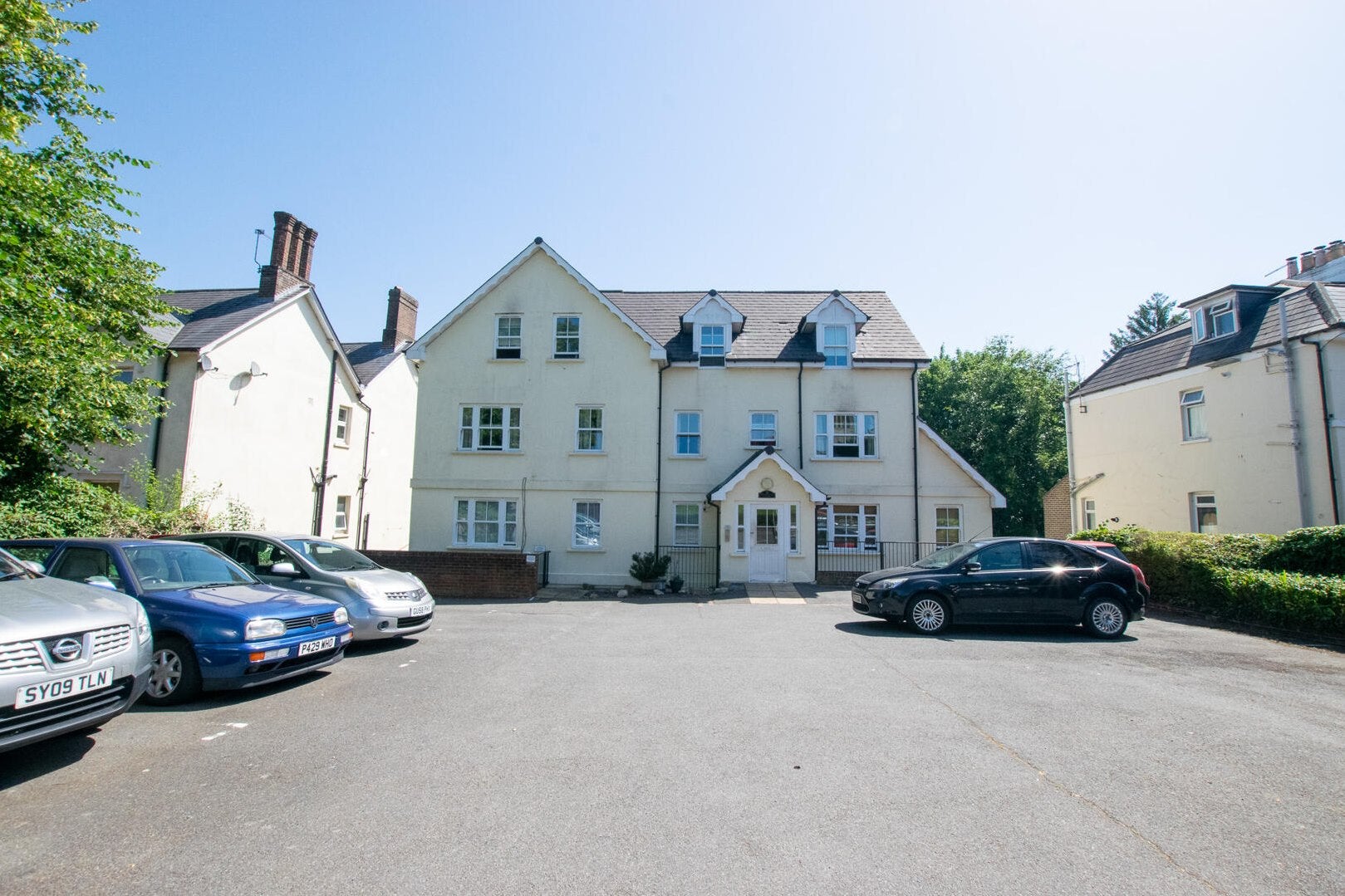 Flat New Town in Wealden