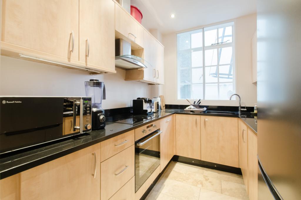 Flat Brompton Road in Greater London