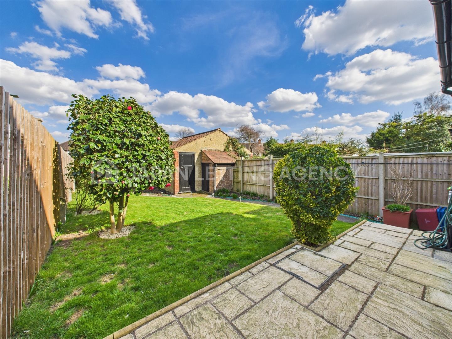 House Park Drive in Greater London