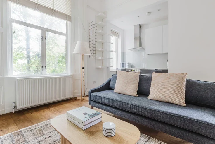 Flat Nevern Place in Greater London