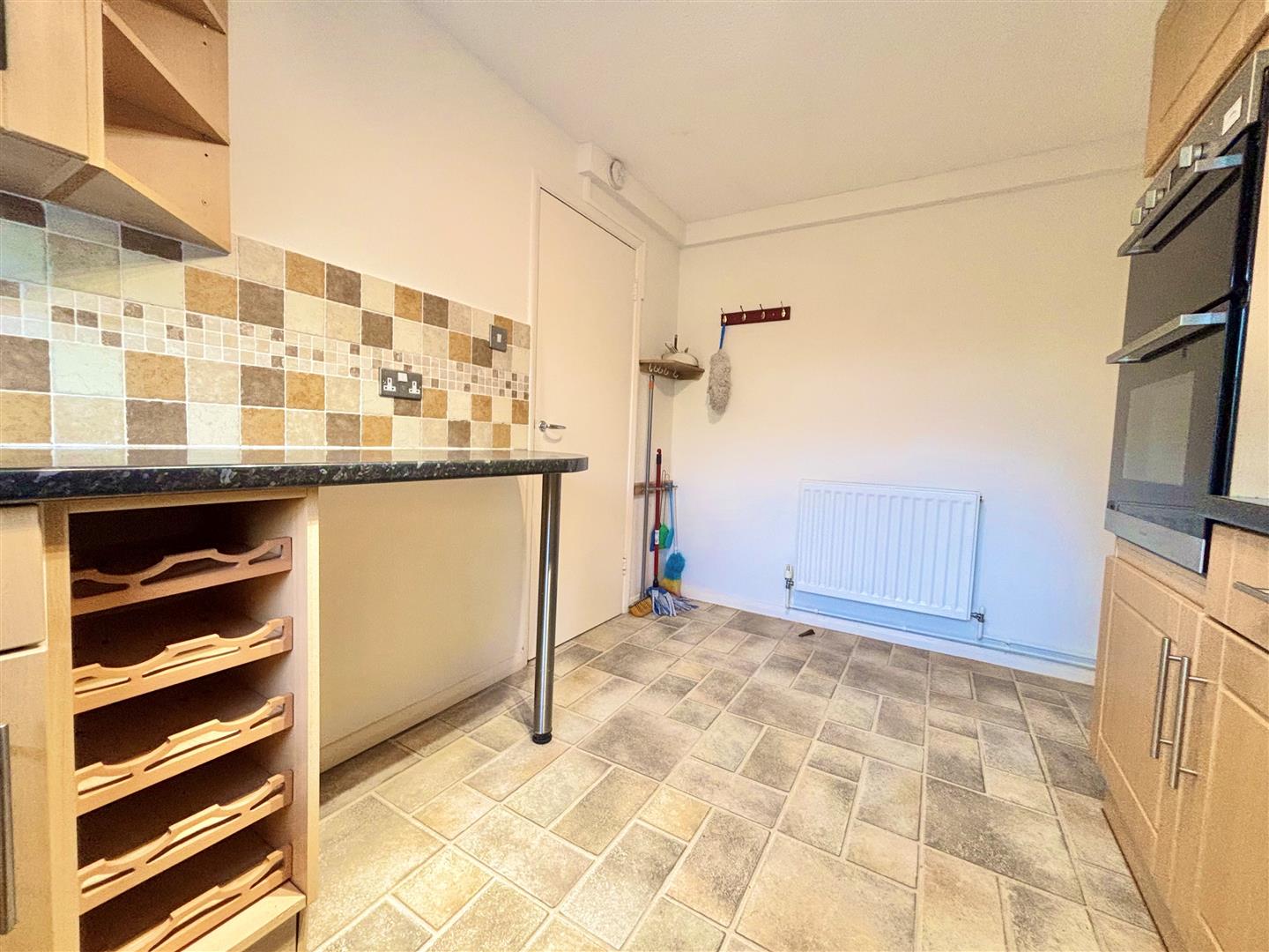 Flat Orchard Close in Easton