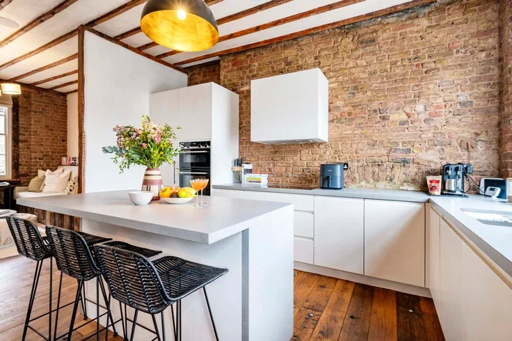 Flat Pembridge Villas in Greater London
