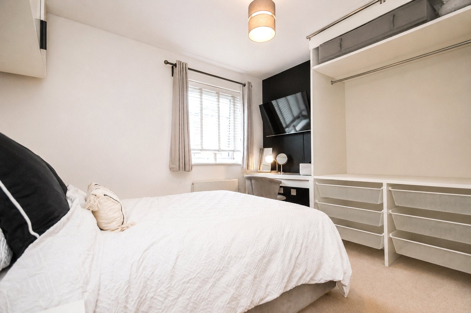 Flat Southey Avenue in Kingswood