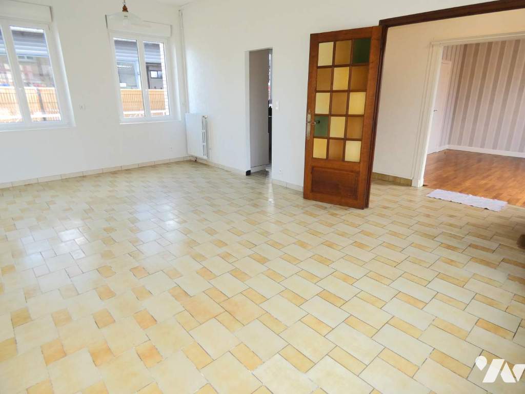 Maison Rue d'Asfeld à Blanzy-la-Salonnaise