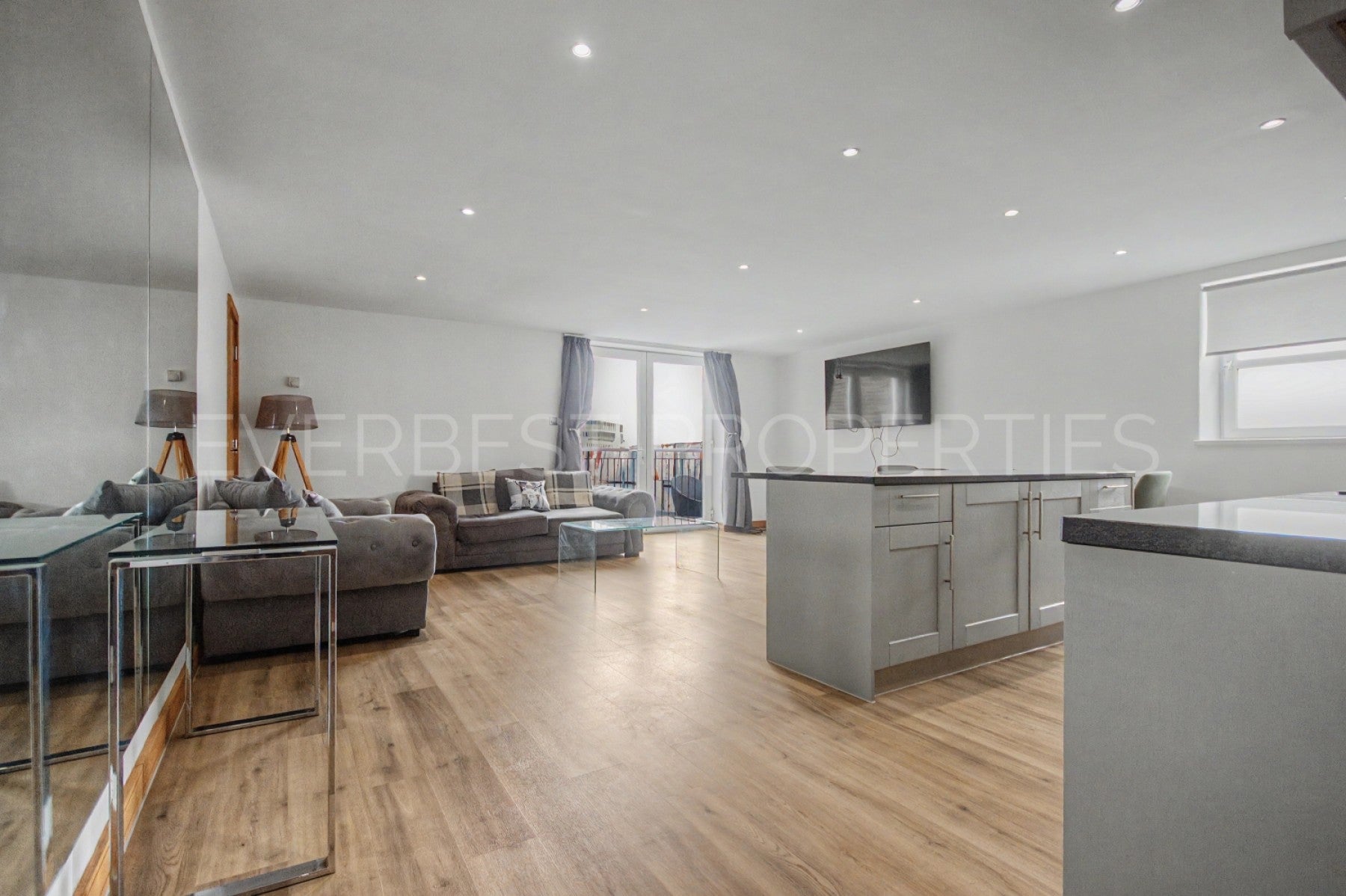 Flat Grainger Street in Newcastle upon Tyne