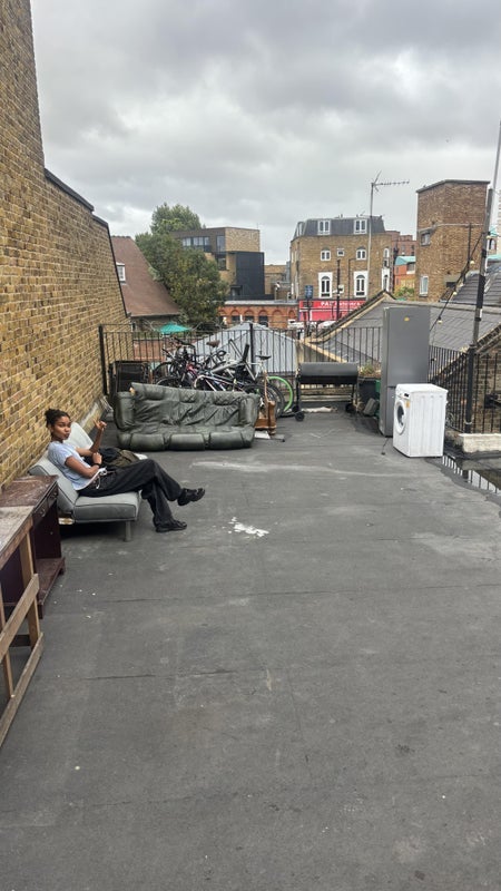 Room Kingsland High Street in Greater London