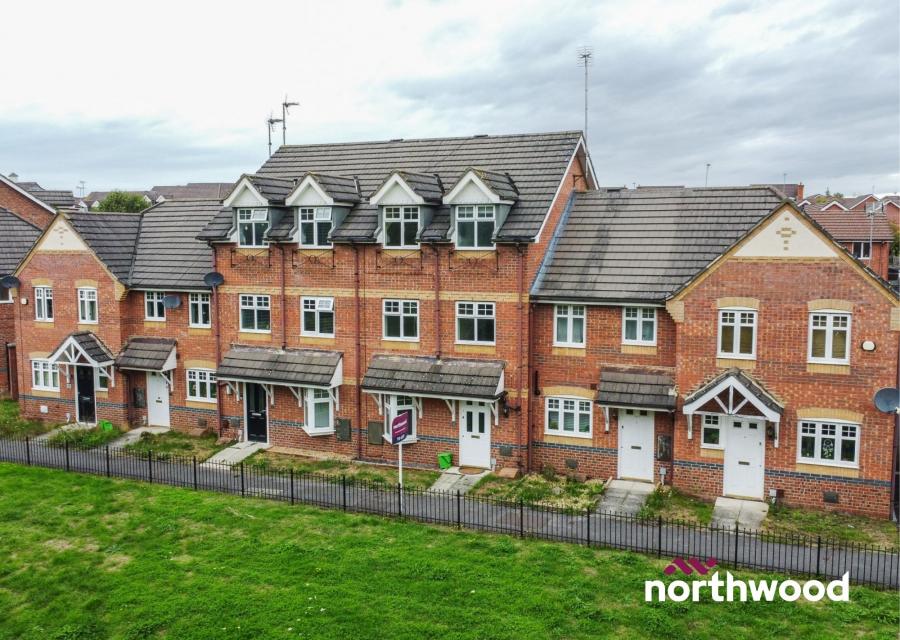 House Redwood Drive in Crewe