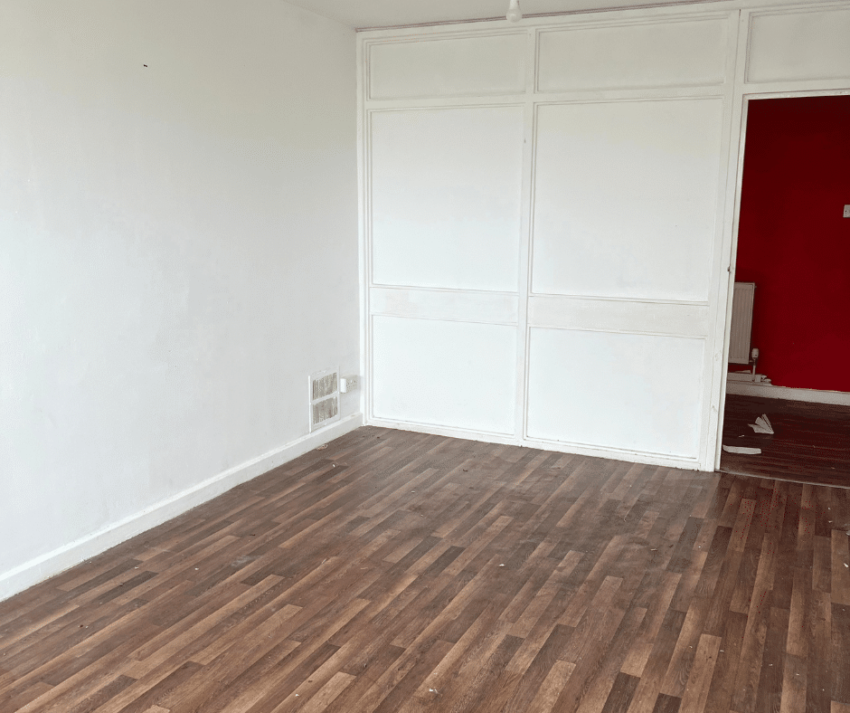 Flat Milburn Lane in Greater London