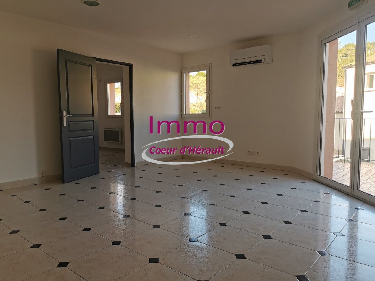 Appartement Rue Georges Brassens à Clermont-l'Hérault