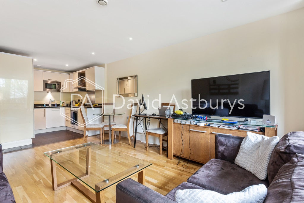 House Drayton Park in Greater London