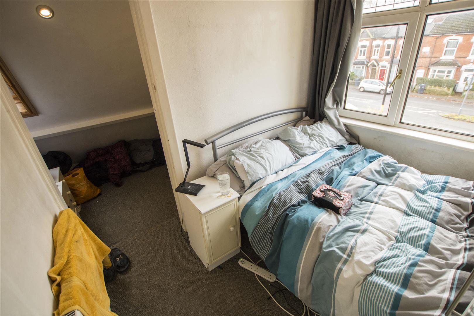 Flat Bournbrook Road in Birmingham