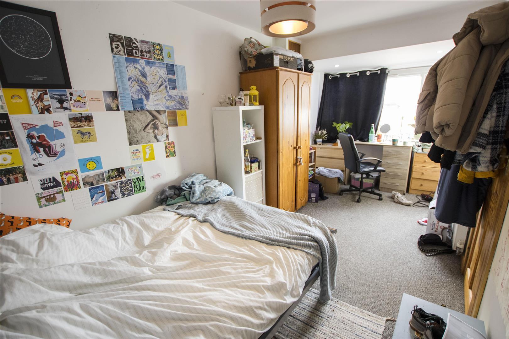 Flat Bournbrook Road in Birmingham