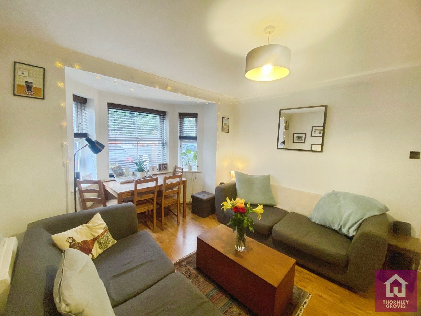 Flat Brigadier Close in Manchester