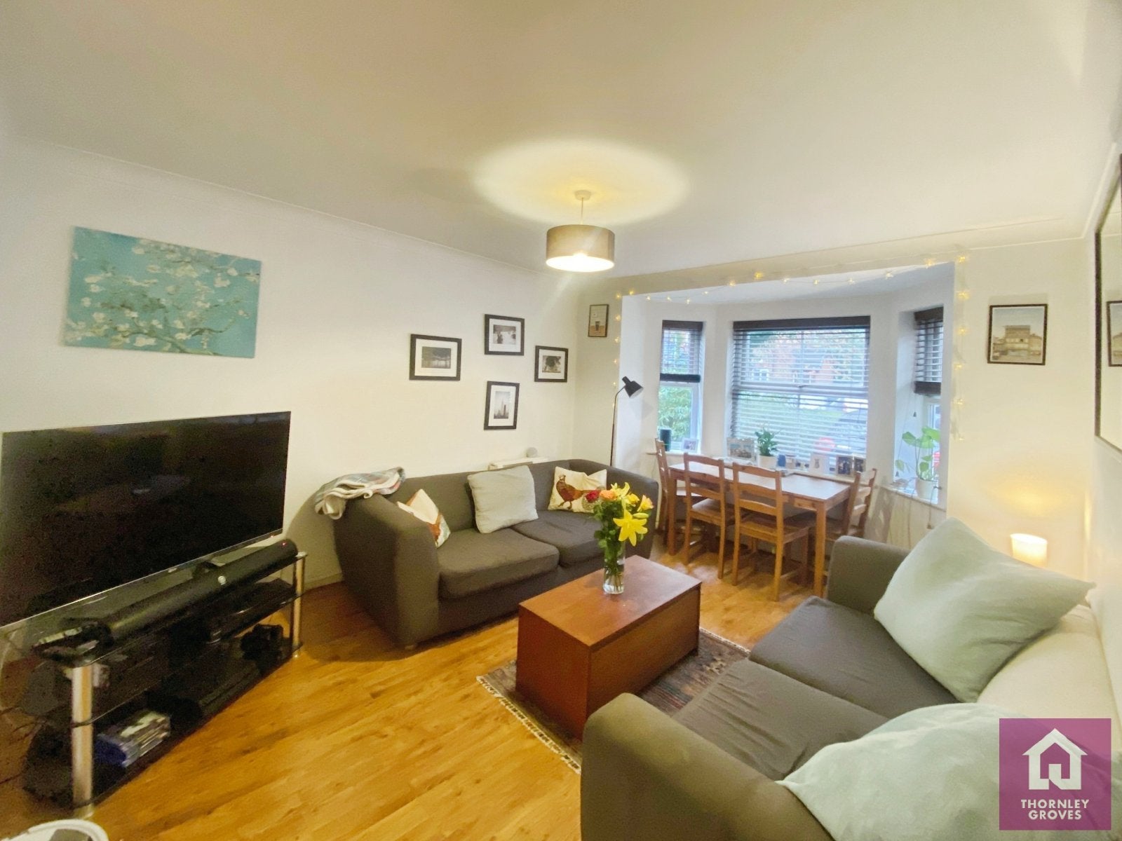 Flat Brigadier Close in Manchester