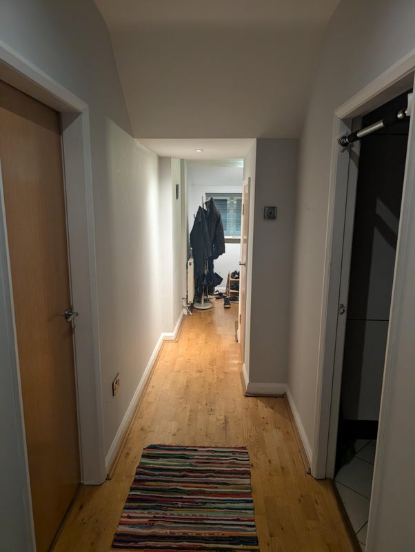 Room Fielden Road in Manchester