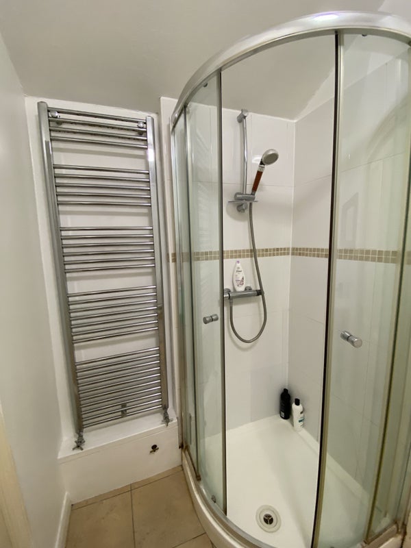Room Lyham Road in Greater London