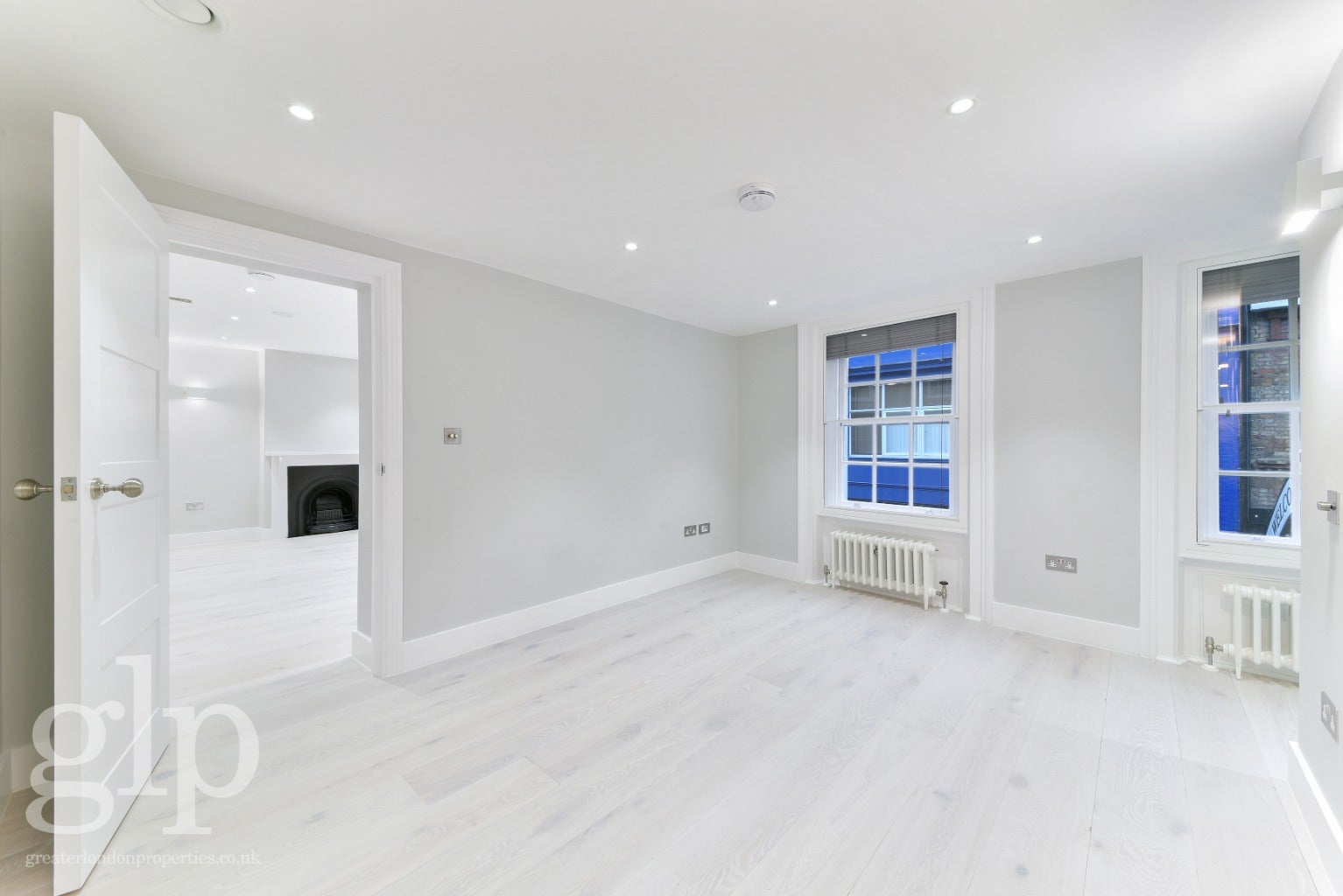 Flat Carnaby Street in City of Westminster