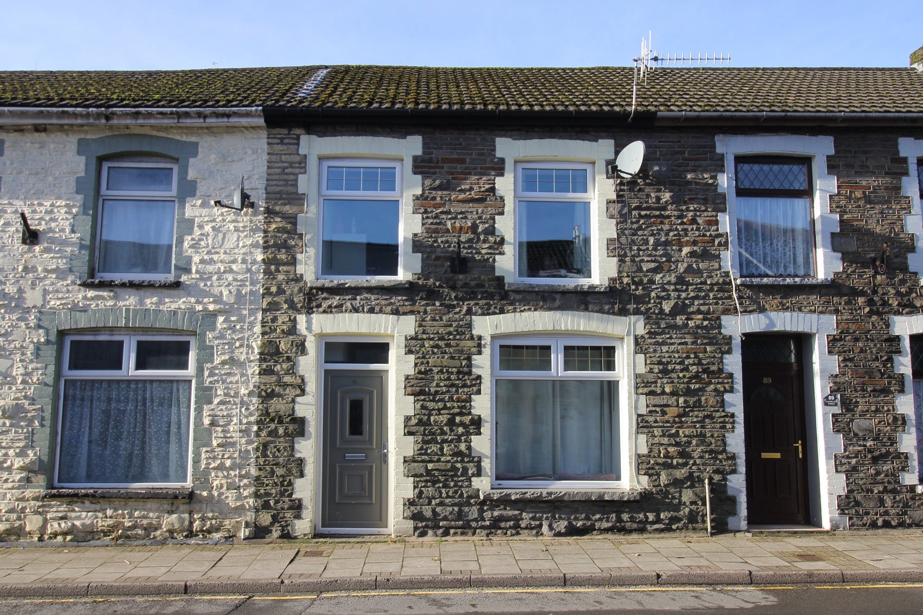 House Llewellyn Street in Pontygwaith