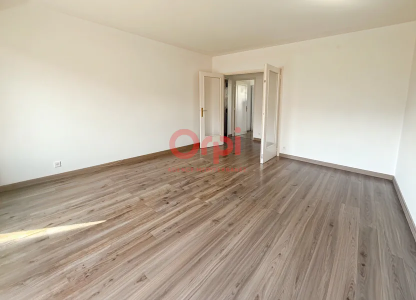 Appartement Rue Roland Garros à Fréjus
