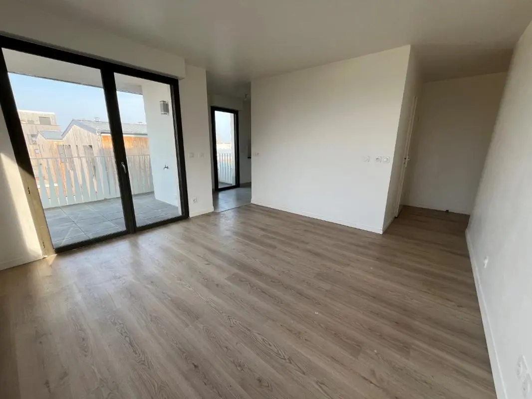 Appartement Avenue Claude Lévi-Strauss à Brétigny-sur-Orge