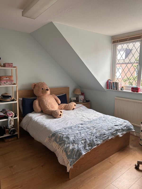 Room Wolftencroft Close in Greater London