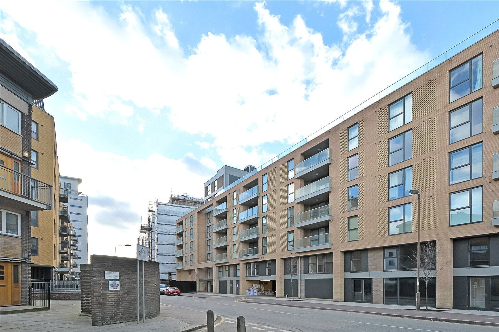 Flat Norman Road in Greater London