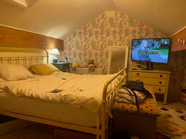 Room Mosley Street in Borough of Pendle