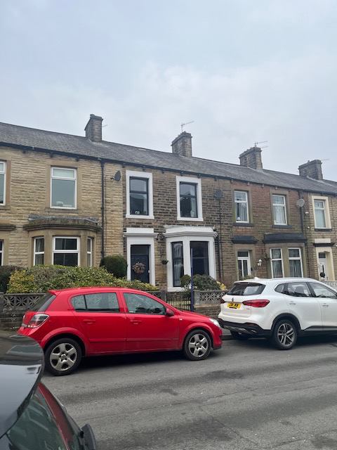 Room Mosley Street in Borough of Pendle