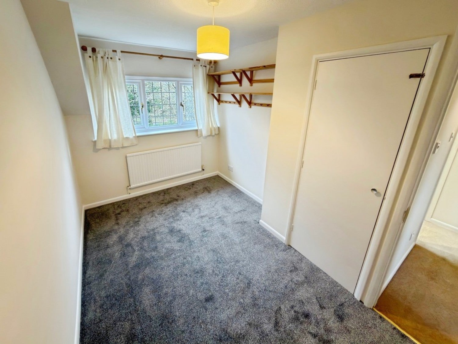 House Mongers Piece in Basingstoke and Deane