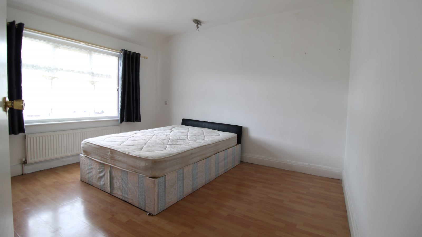 House Tamian Way in Greater London