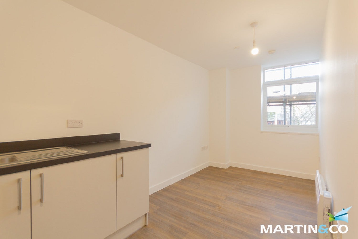 Flat St Michael's Court in Sandwell