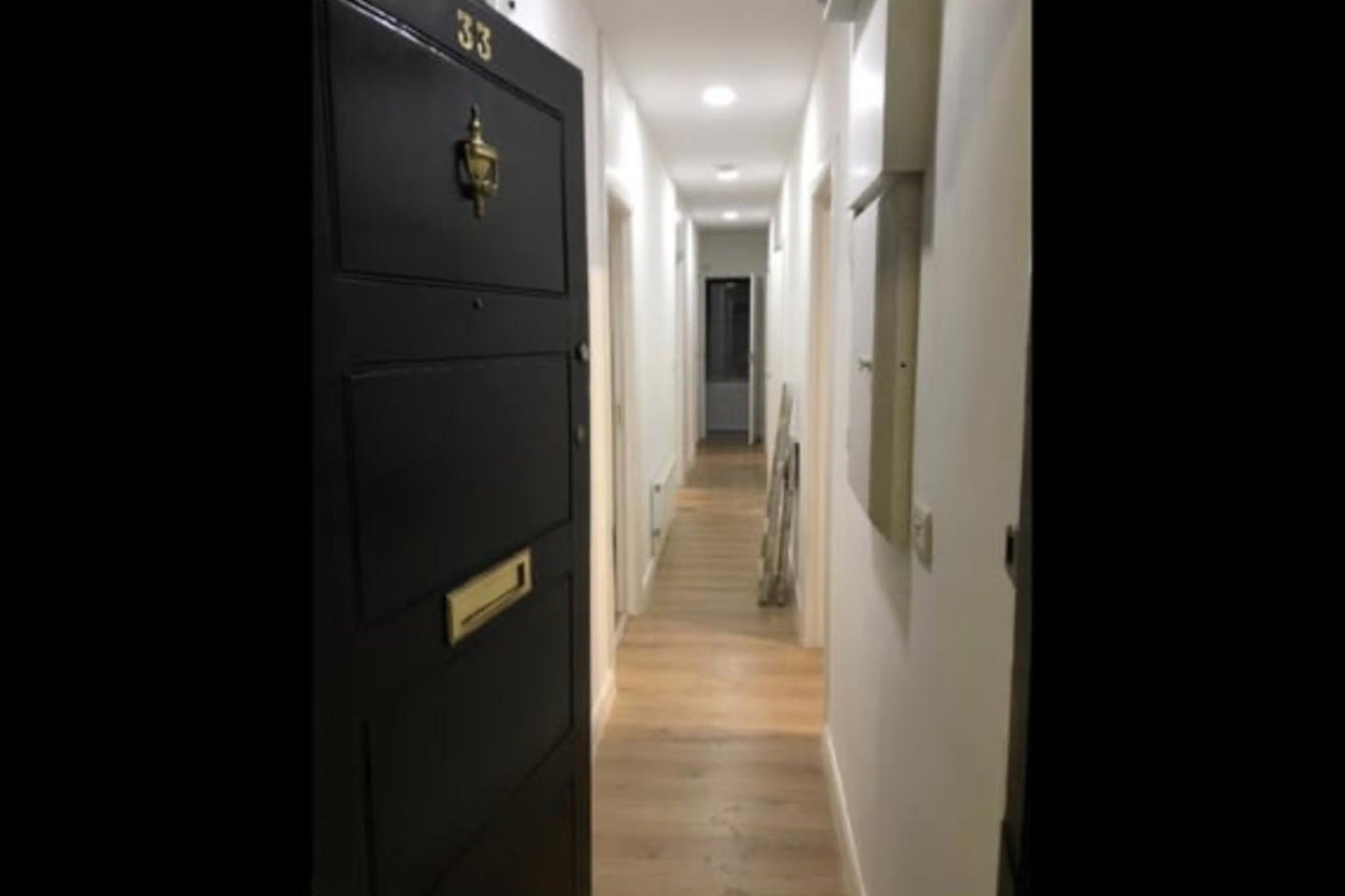 Room Boundary Road in Greater London