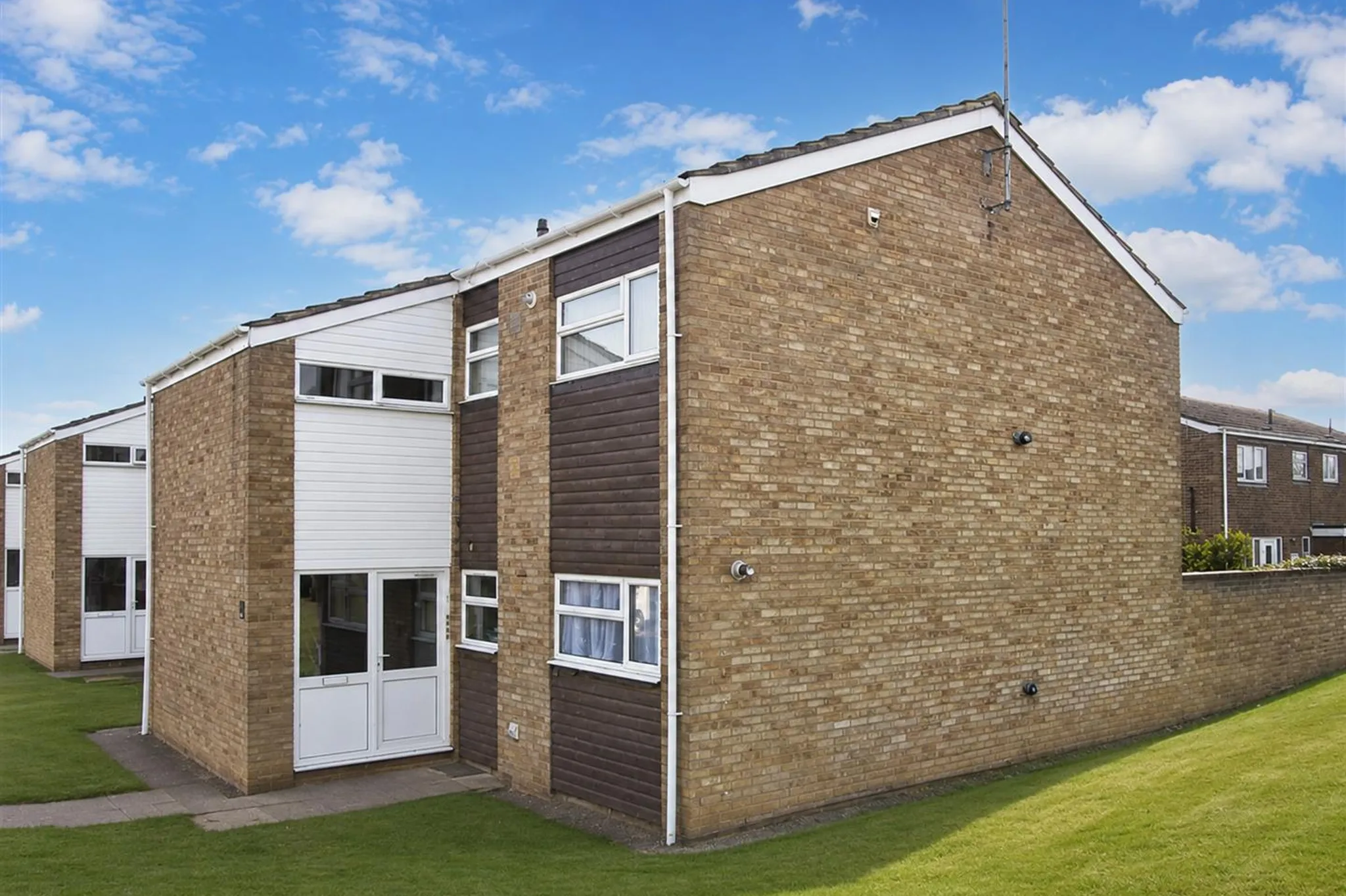 Flat Castle Avenue in Duston