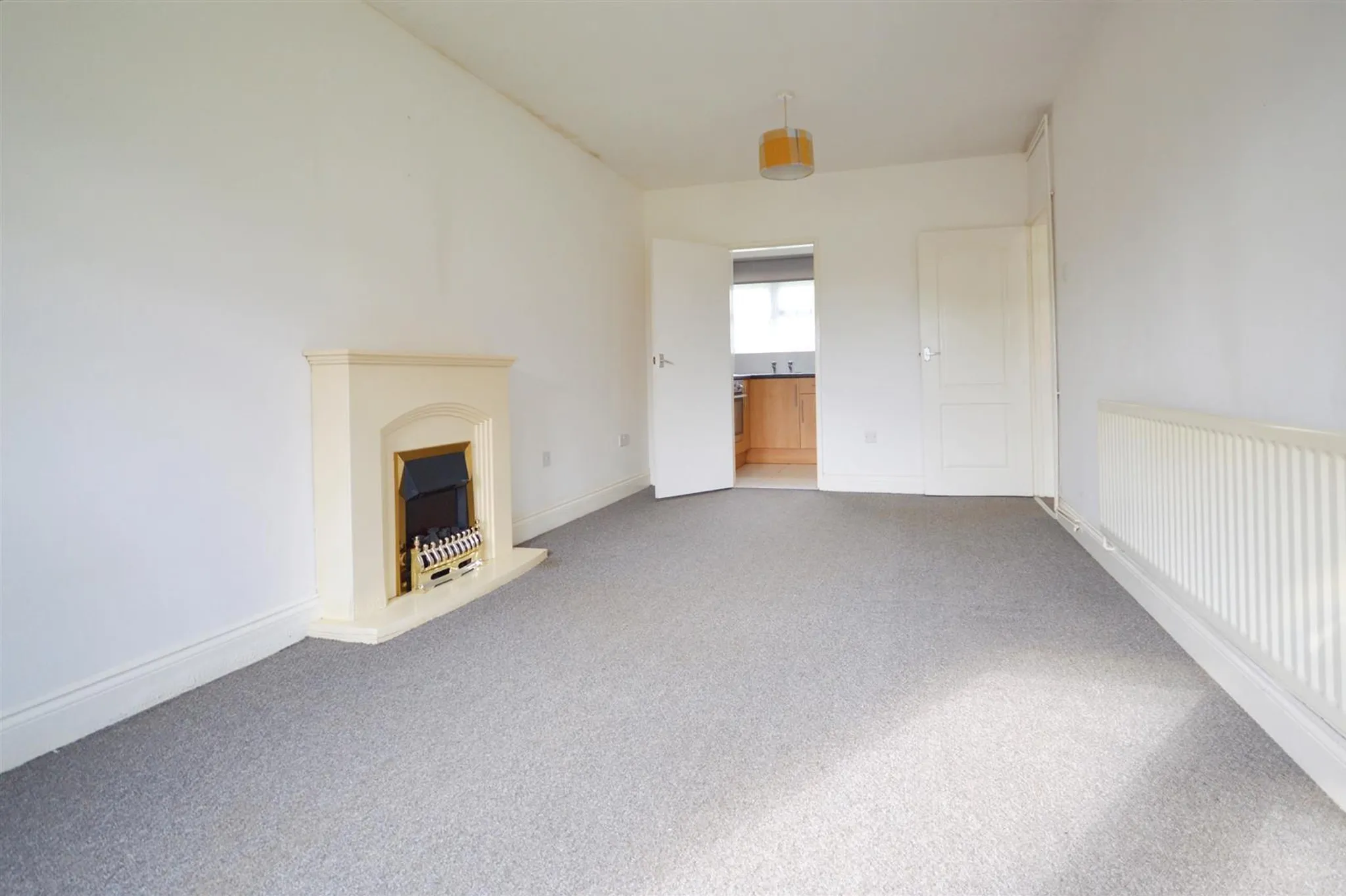 Flat Castle Avenue in Duston