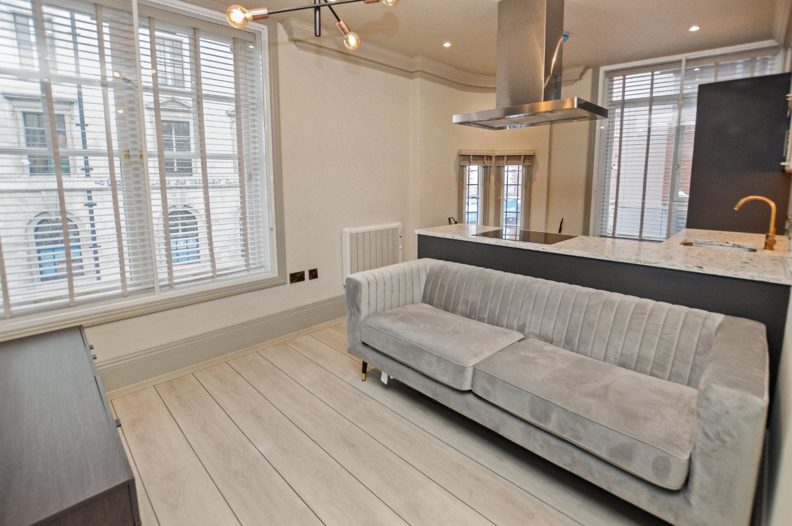 Flat Four Yards in Manchester