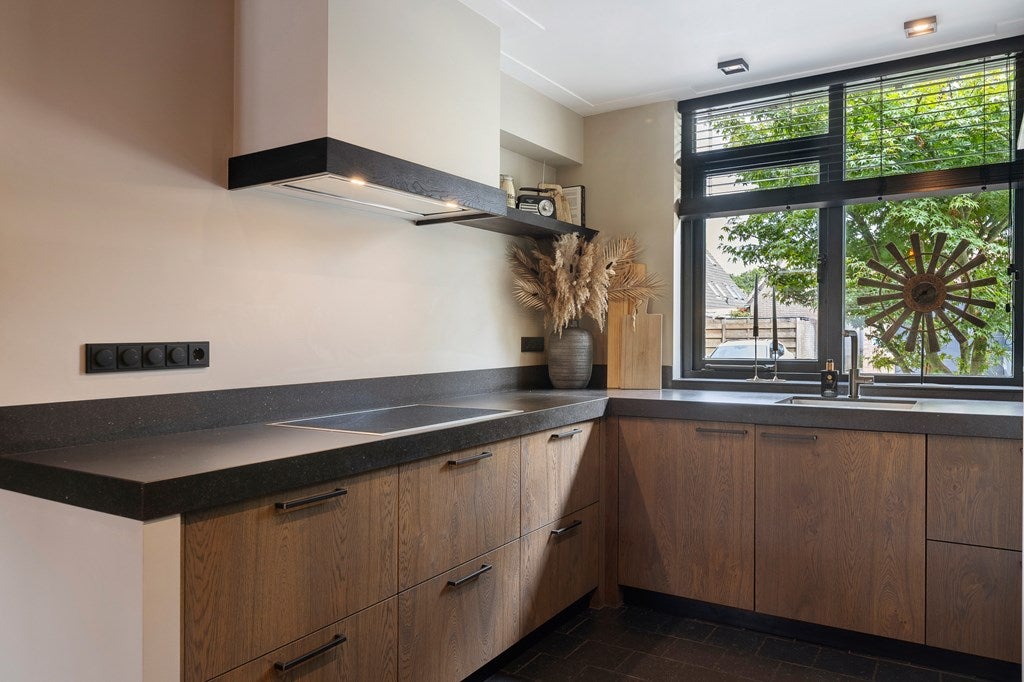 Hoekwoning te koop: Hindelaan 11, Lunteren