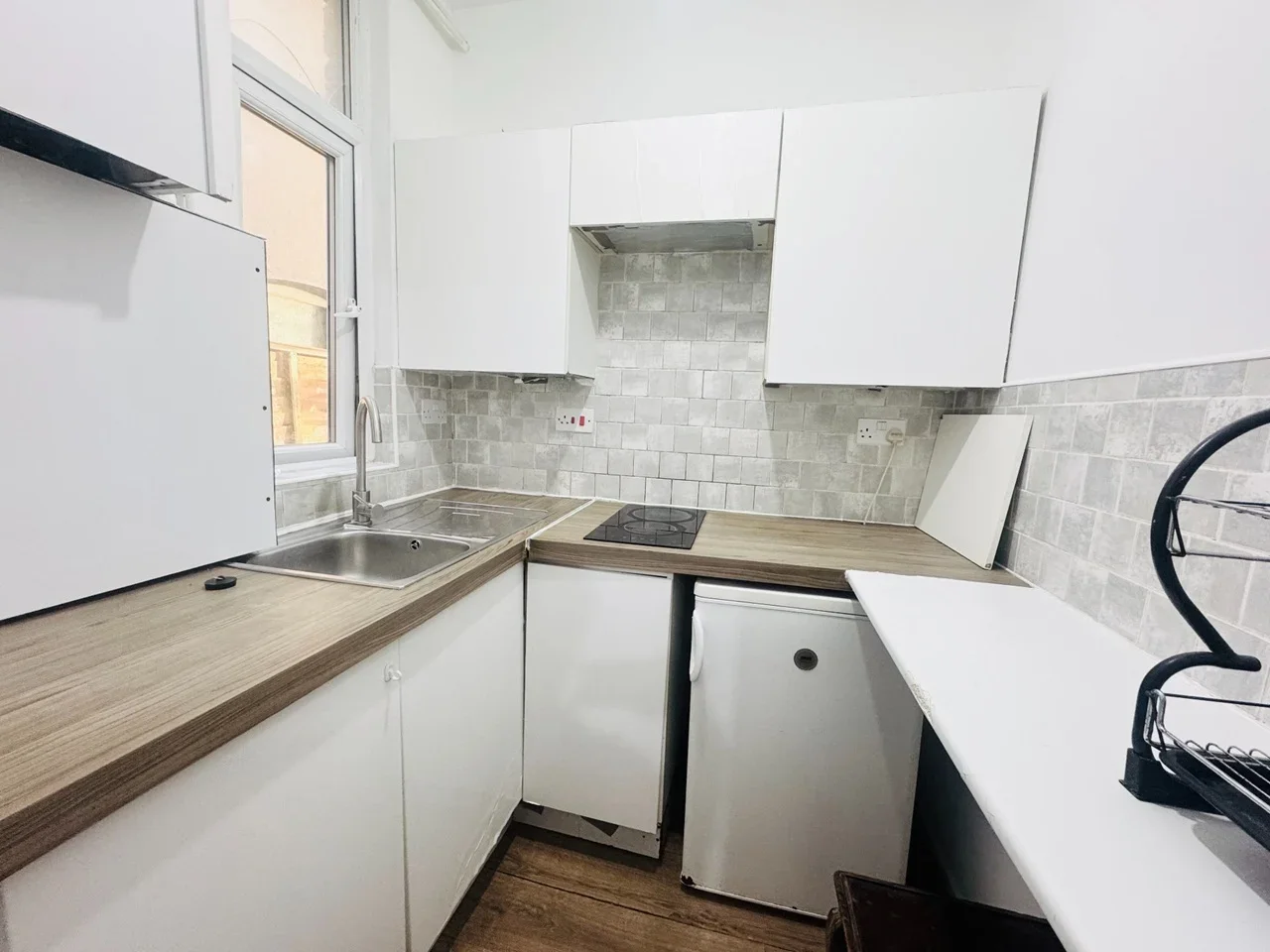 Flat Leagrave Road in Luton