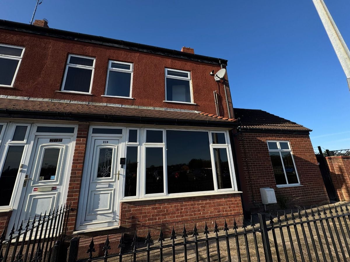House Walton Street in Hull
