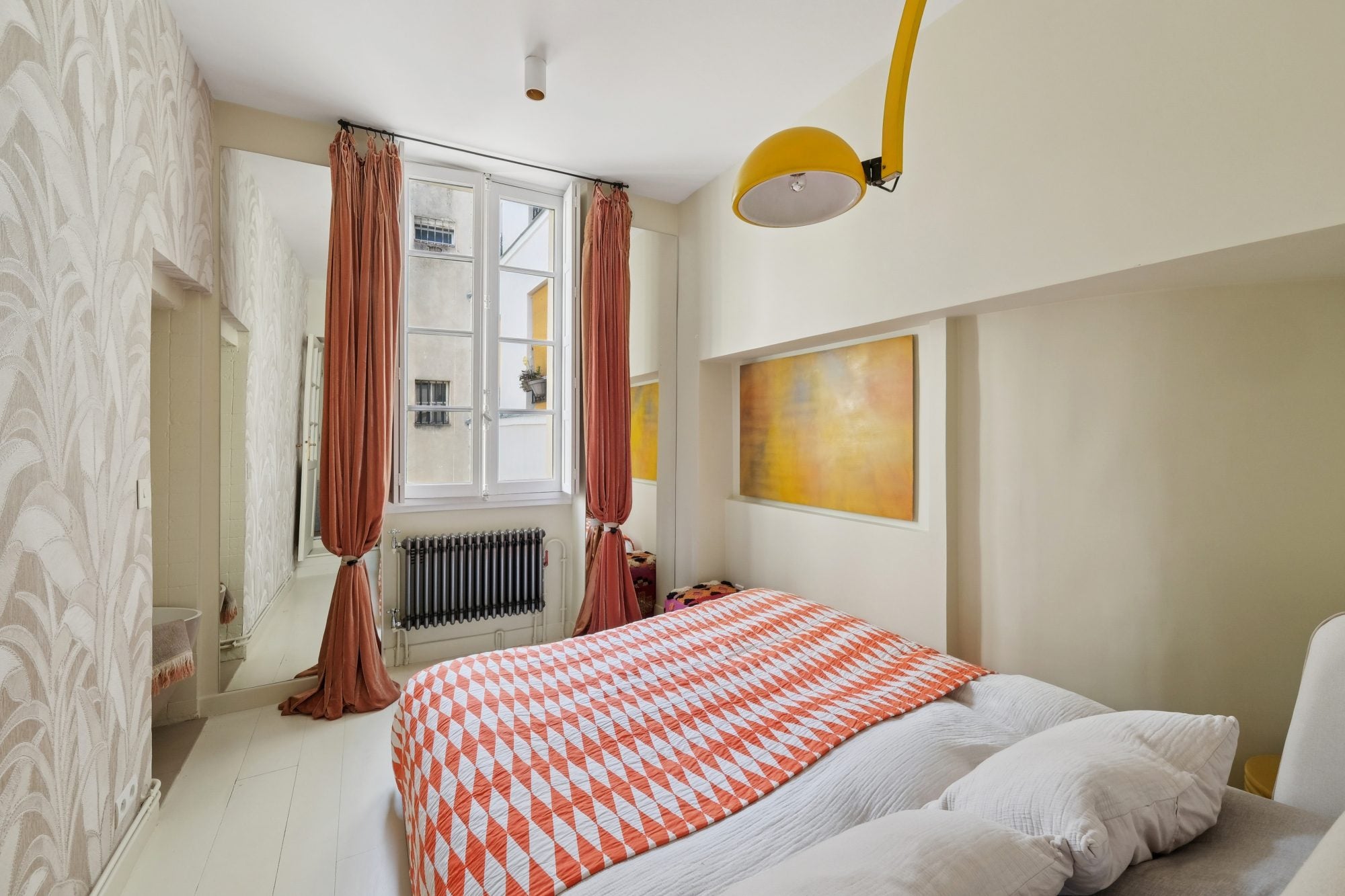 Flat Rue de Rivoli in Paris