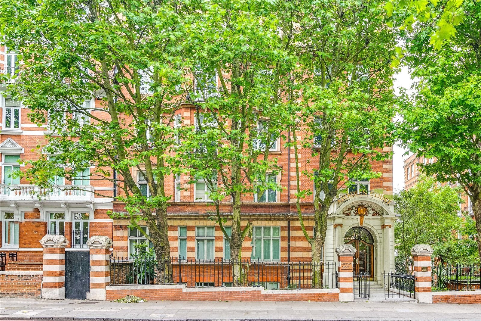 Flat Maida Vale in City of Westminster