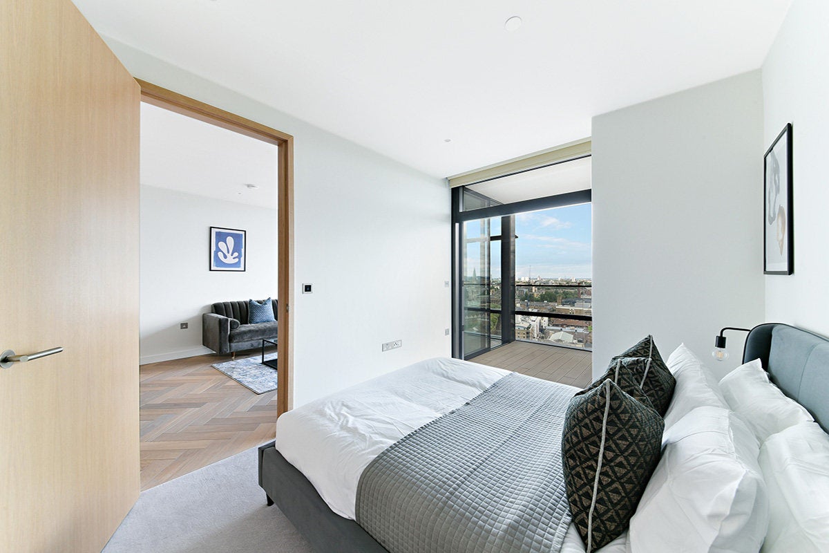 Flat Liverpool Street in London