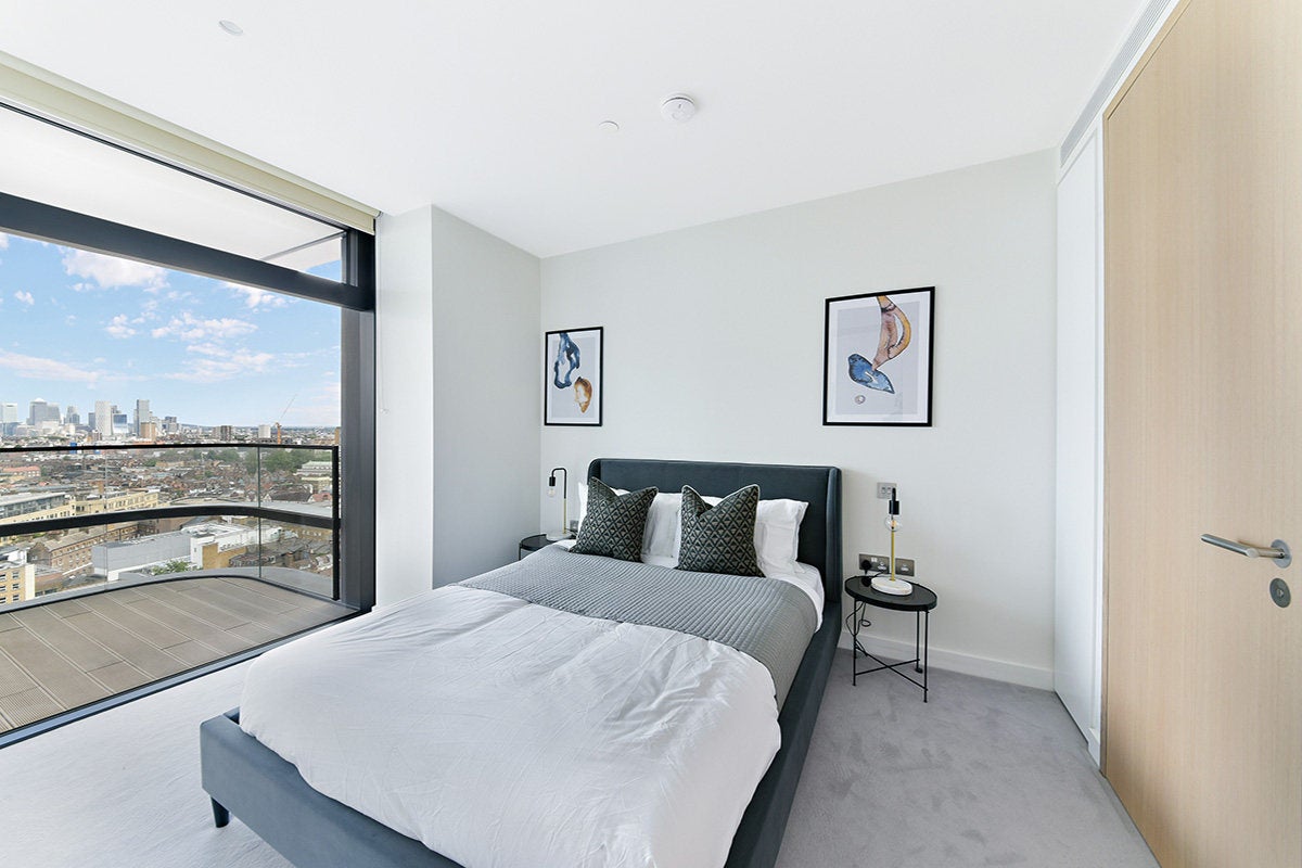 Flat Liverpool Street in London