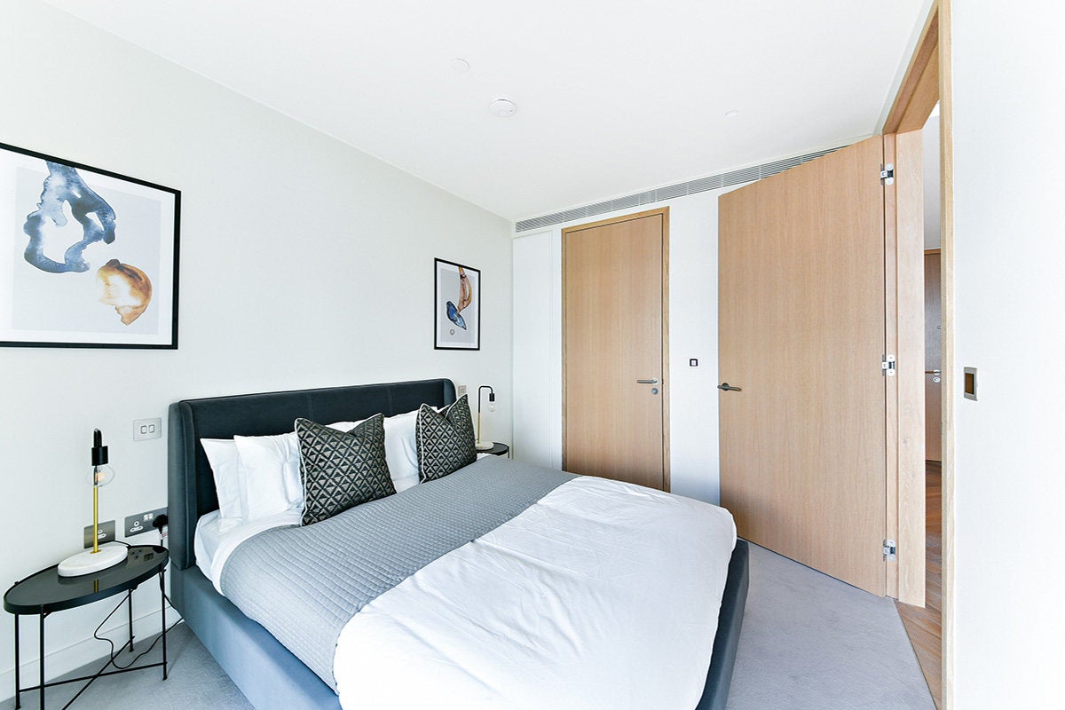 Flat Liverpool Street in London