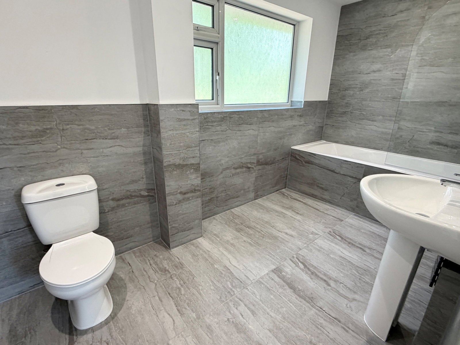 House Danesbury Rise in Cheadle