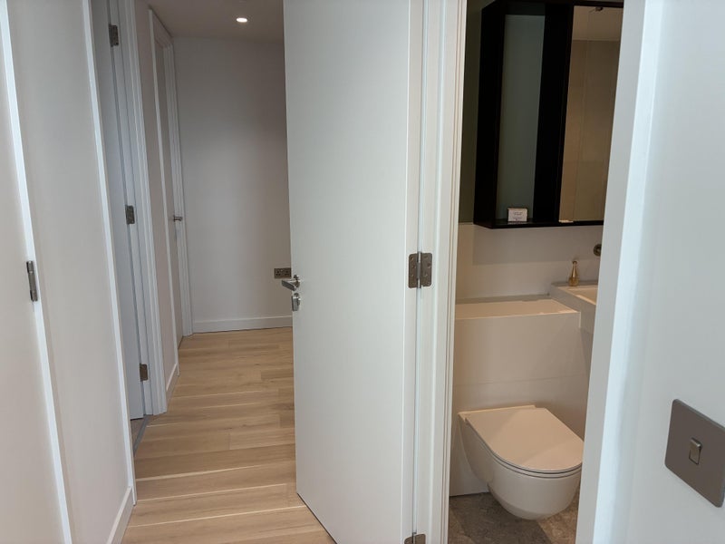 Room Mudlarks Boulevard in Greater London