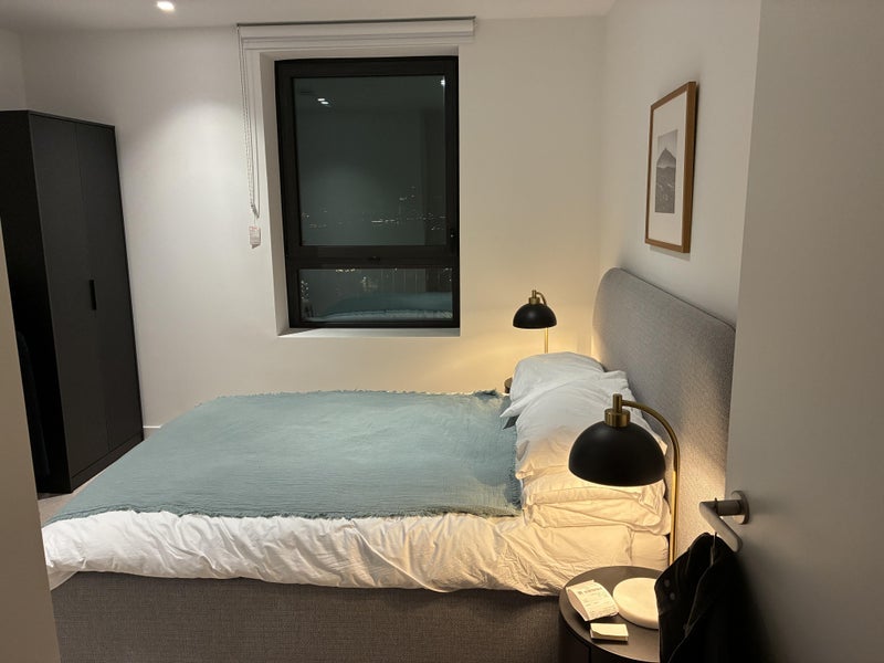 Room Mudlarks Boulevard in Greater London