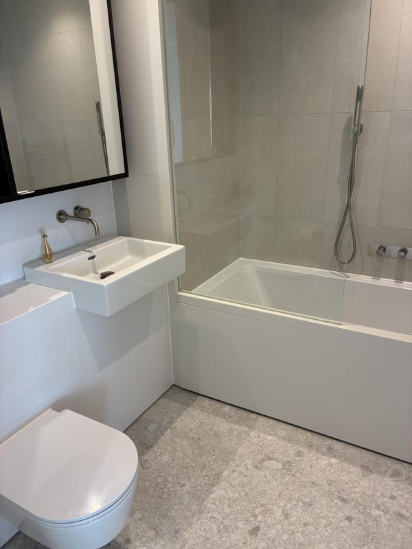 Room Mudlarks Boulevard in Greater London