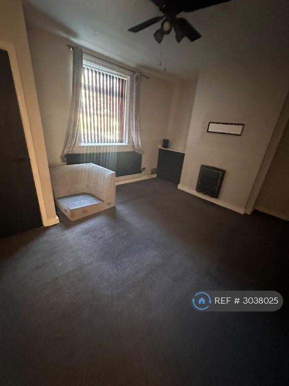House Abbey Crescent in Heywood