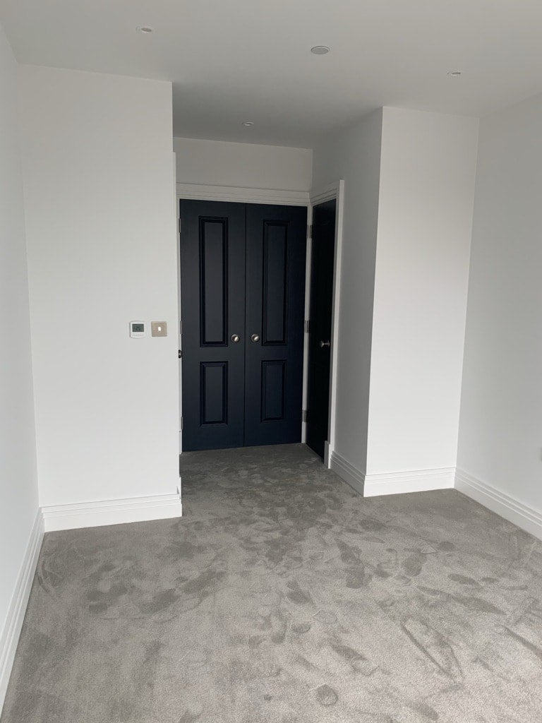 Flat New Broadway in Greater London