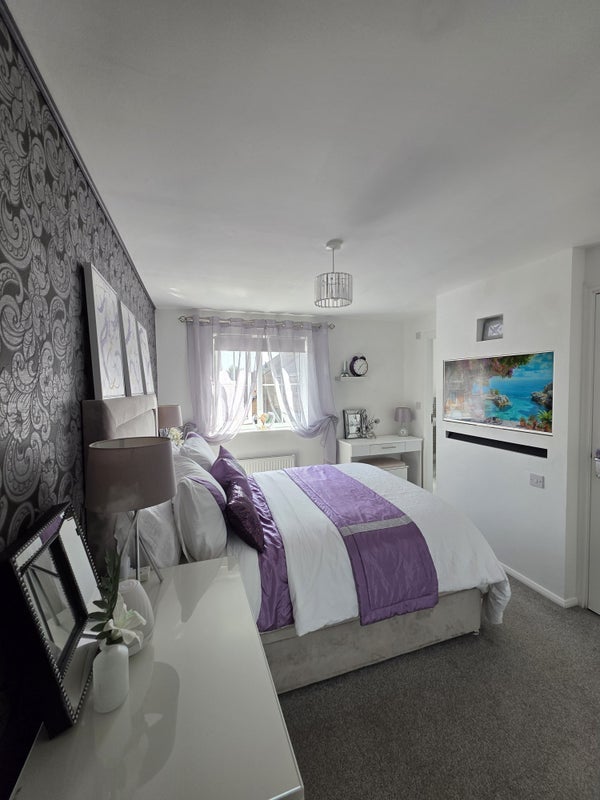 Room Carnation Way in Nuneaton and Bedworth